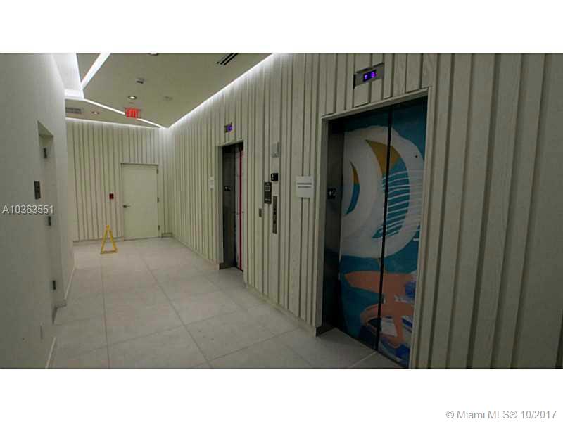 Miami Riches Real Estate presents studio at Baltus House. Studio with a great balcony. Stainless steel appliances and italian cabinets. Walking distance to design district and midtown restaurants and shops.