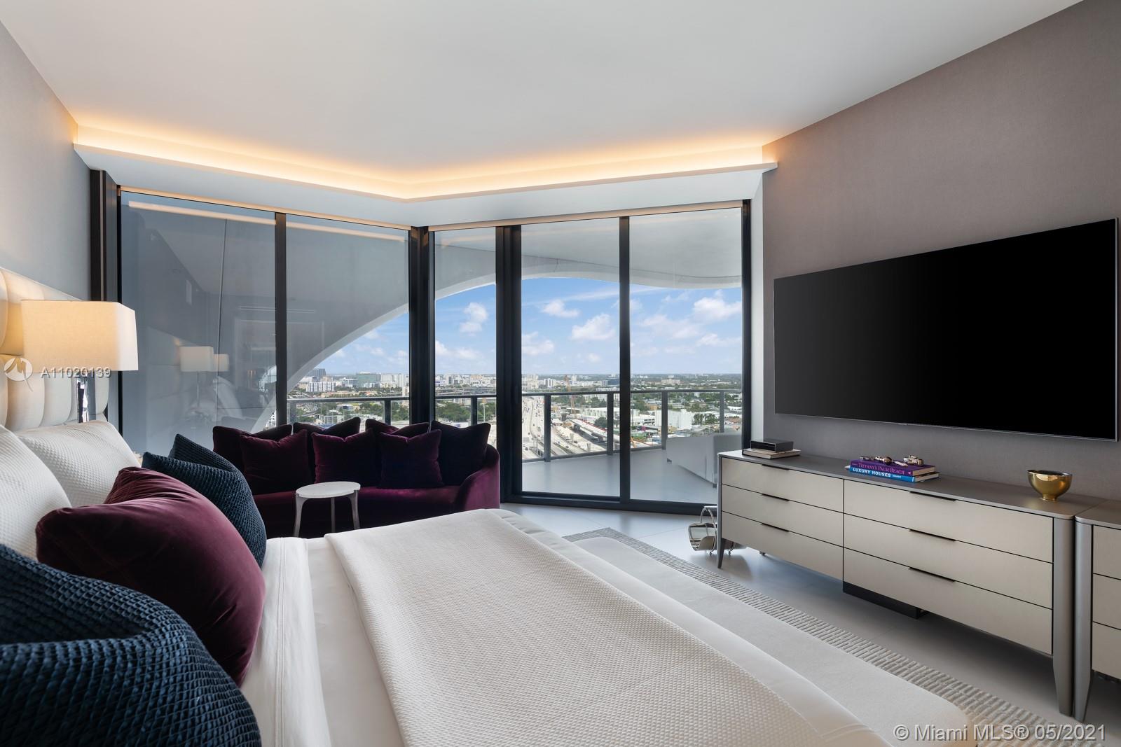 ONE THOUSAND MUSEUM CONDO - Residential