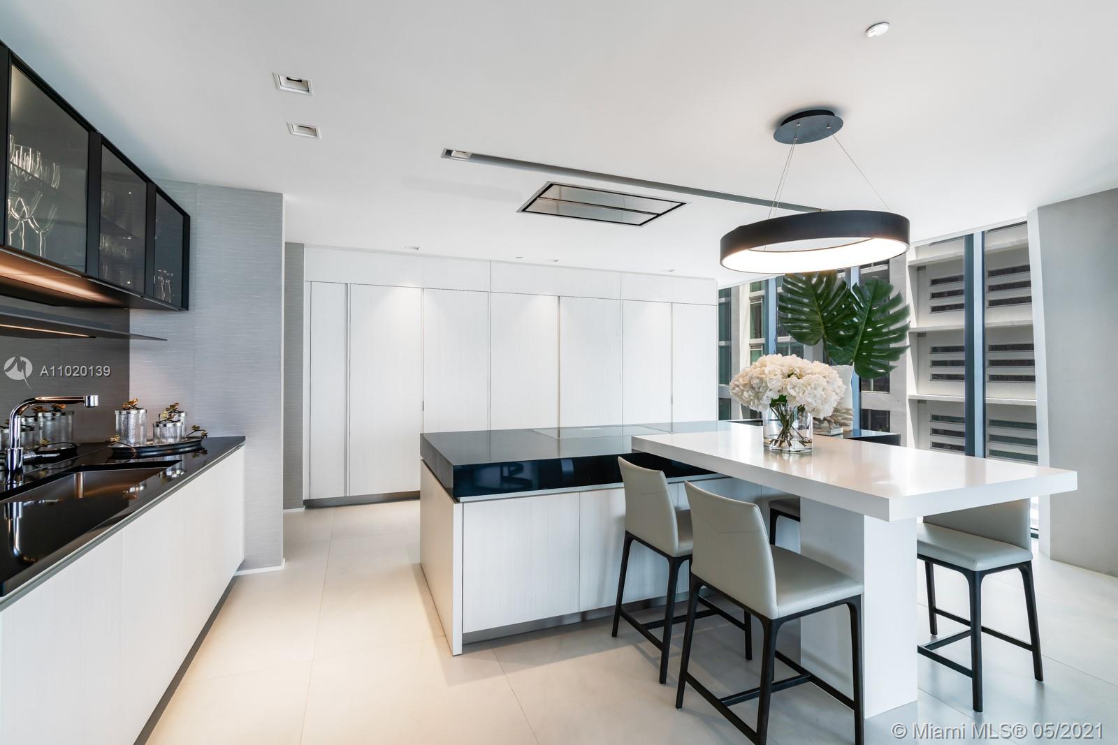 ONE THOUSAND MUSEUM CONDO - Residential