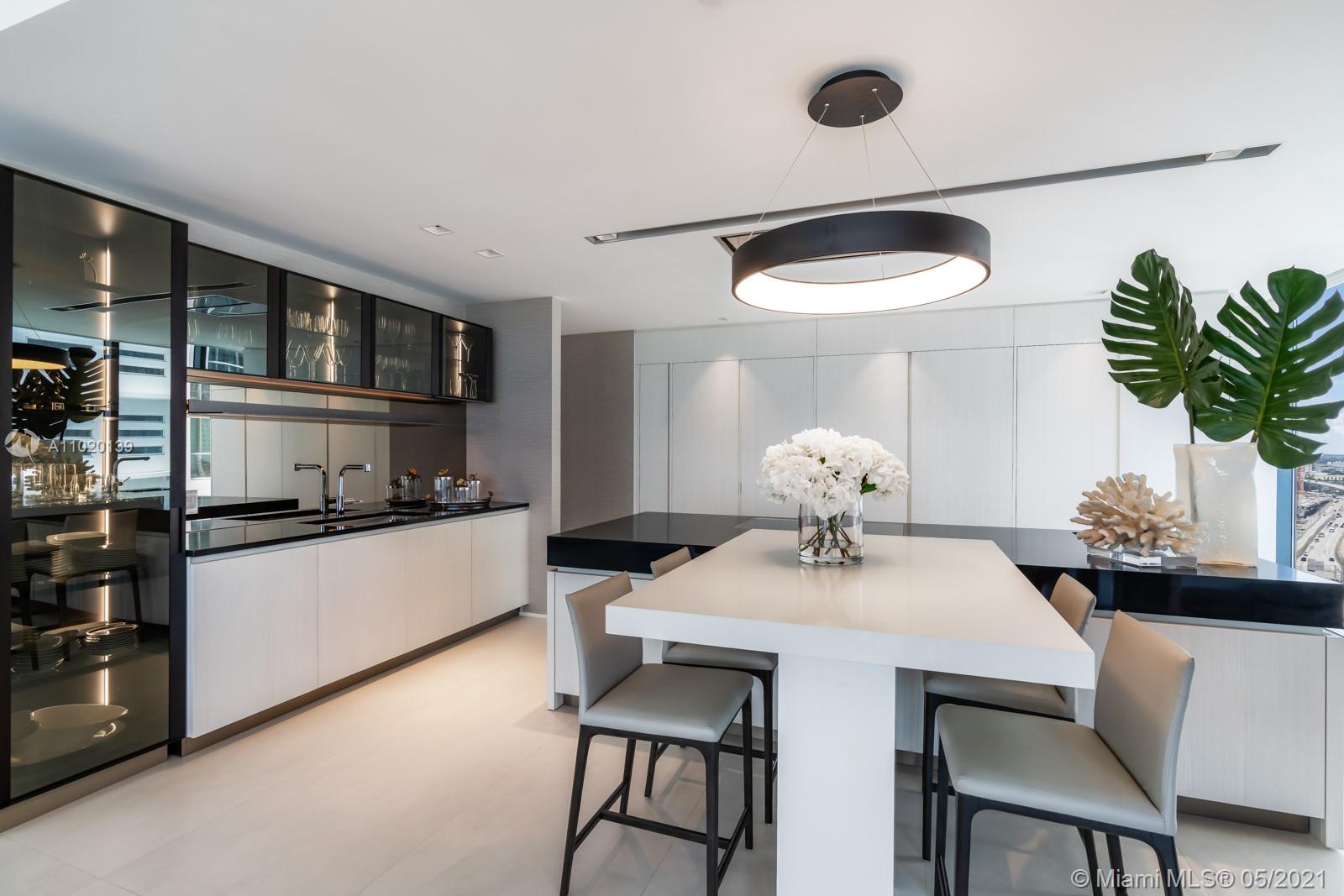 ONE THOUSAND MUSEUM CONDO - Residential