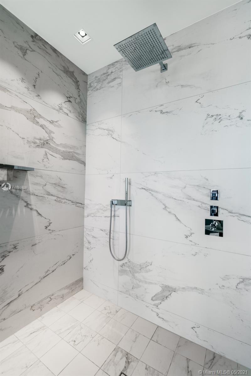 ONE THOUSAND MUSEUM CONDO - Residential