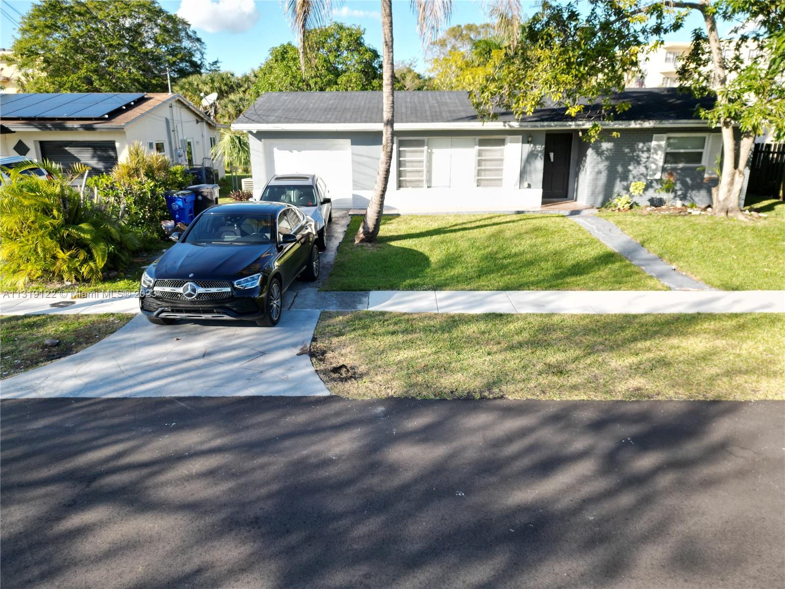 Nice single family home for rent. 4 bedroom and 2 bathroom with lake view in the back. New appliances.