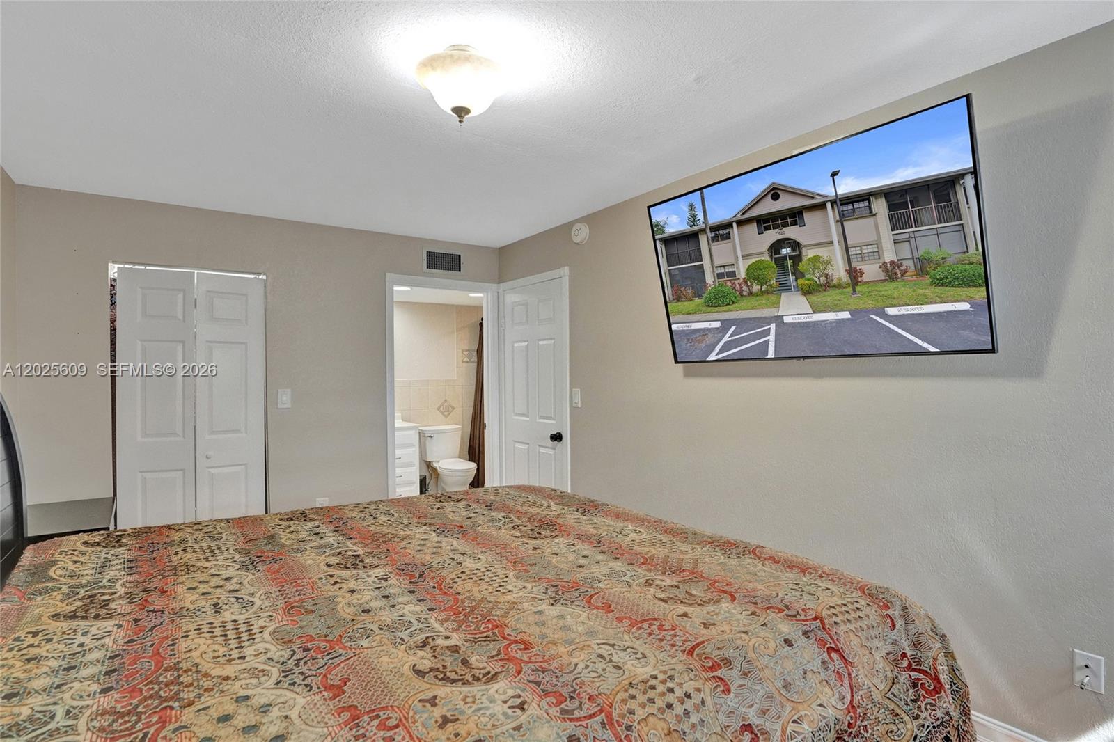 Carmel California Club - Residential