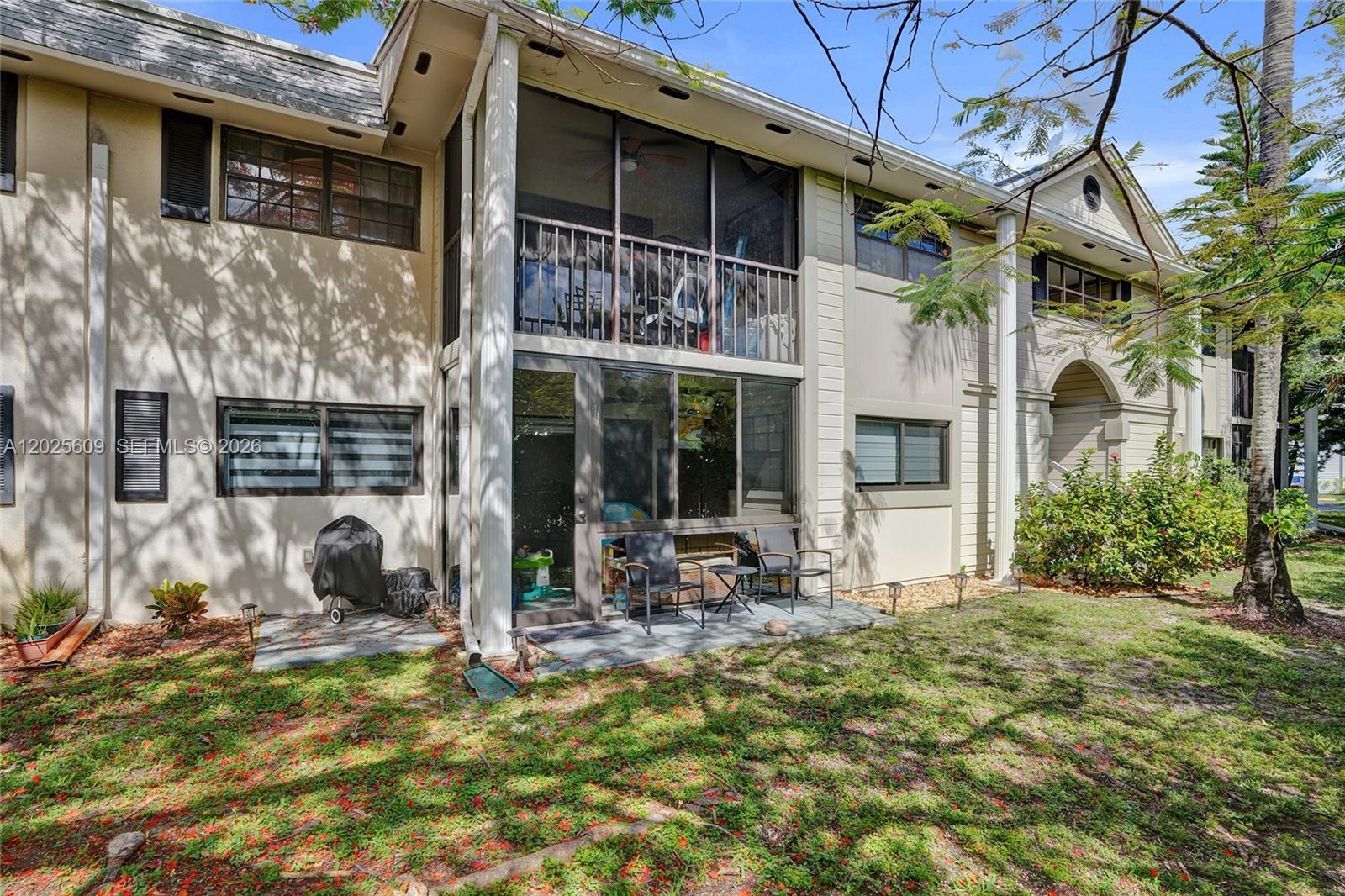 Carmel California Club - Residential