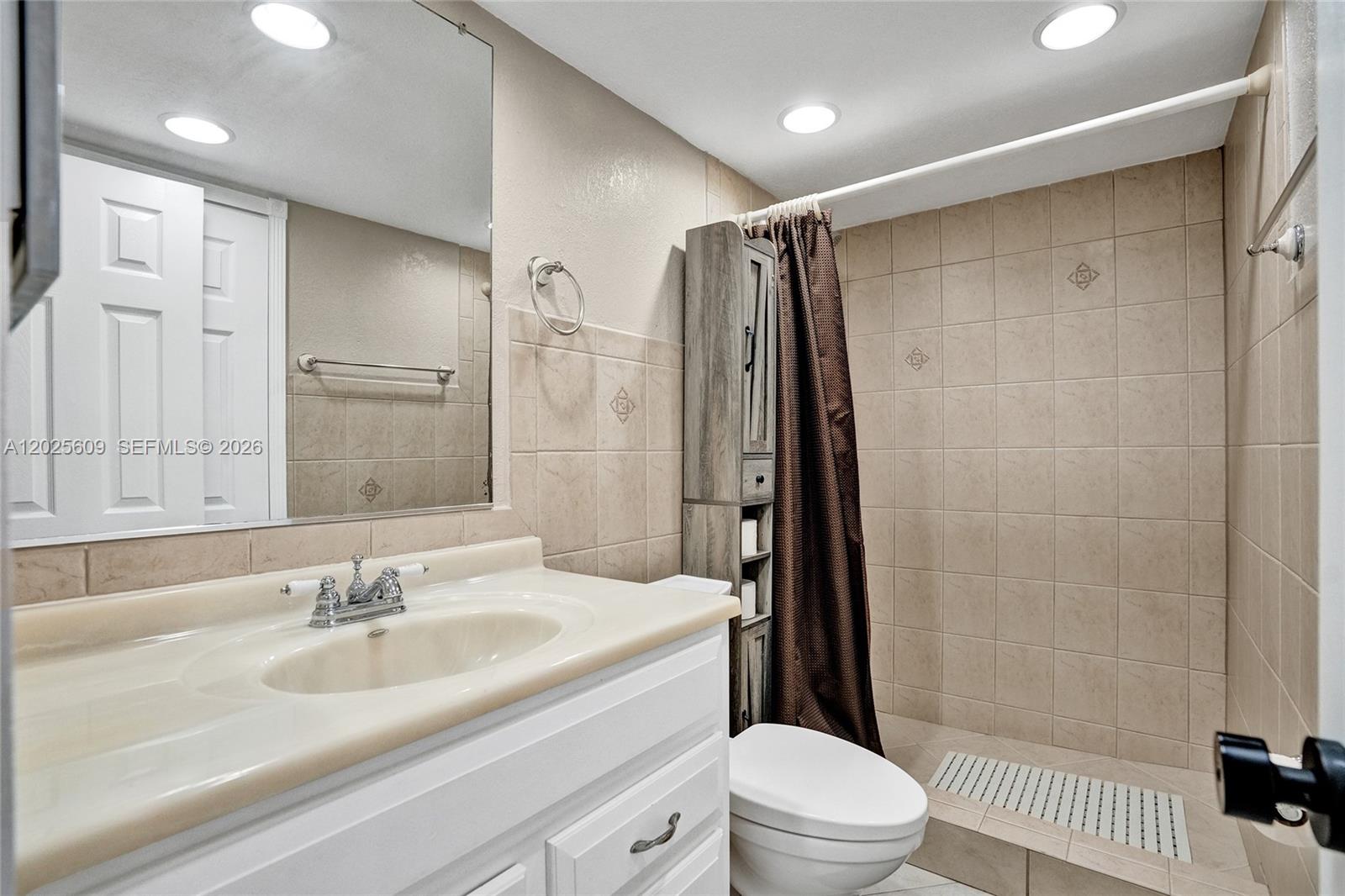 Carmel California Club - Residential