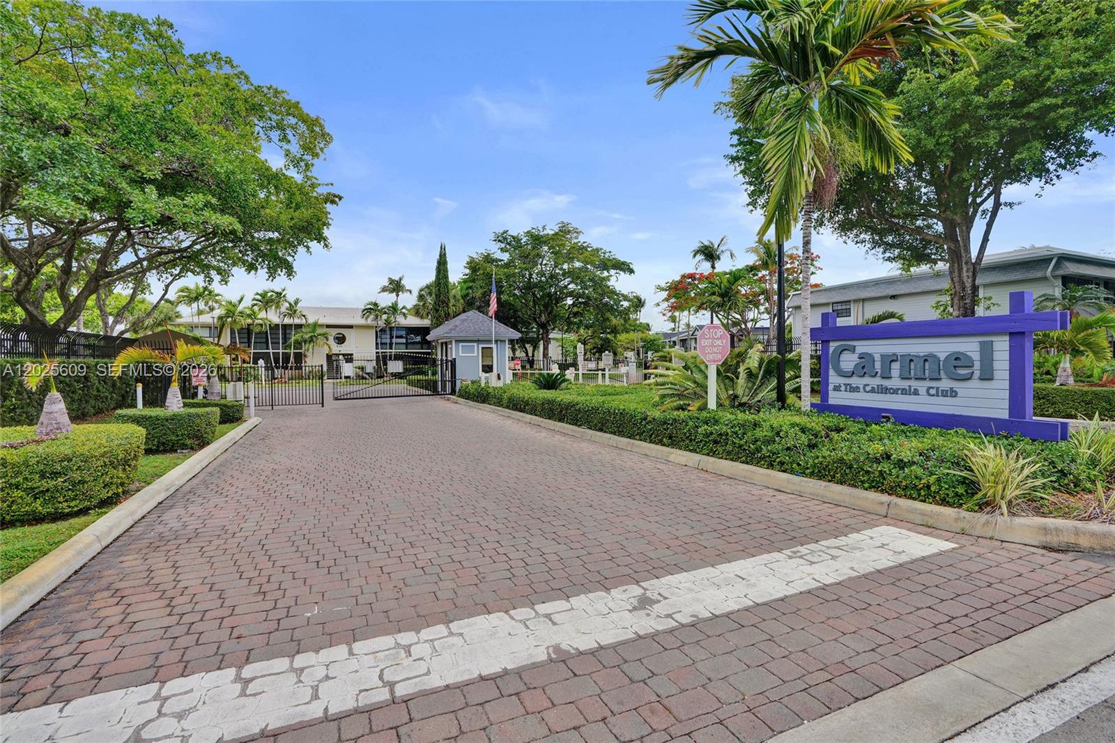 Carmel California Club - Residential