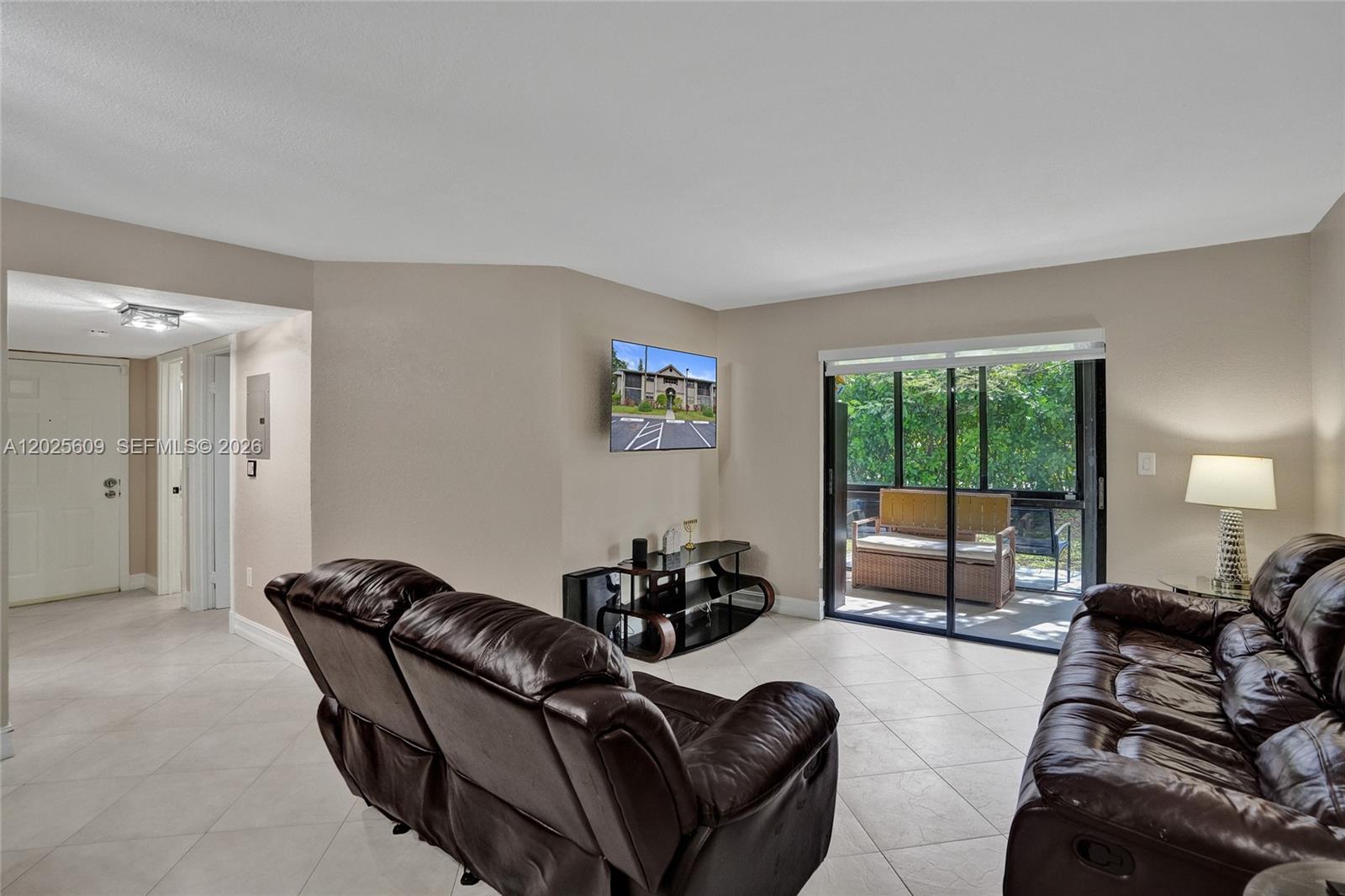 Carmel California Club - Residential