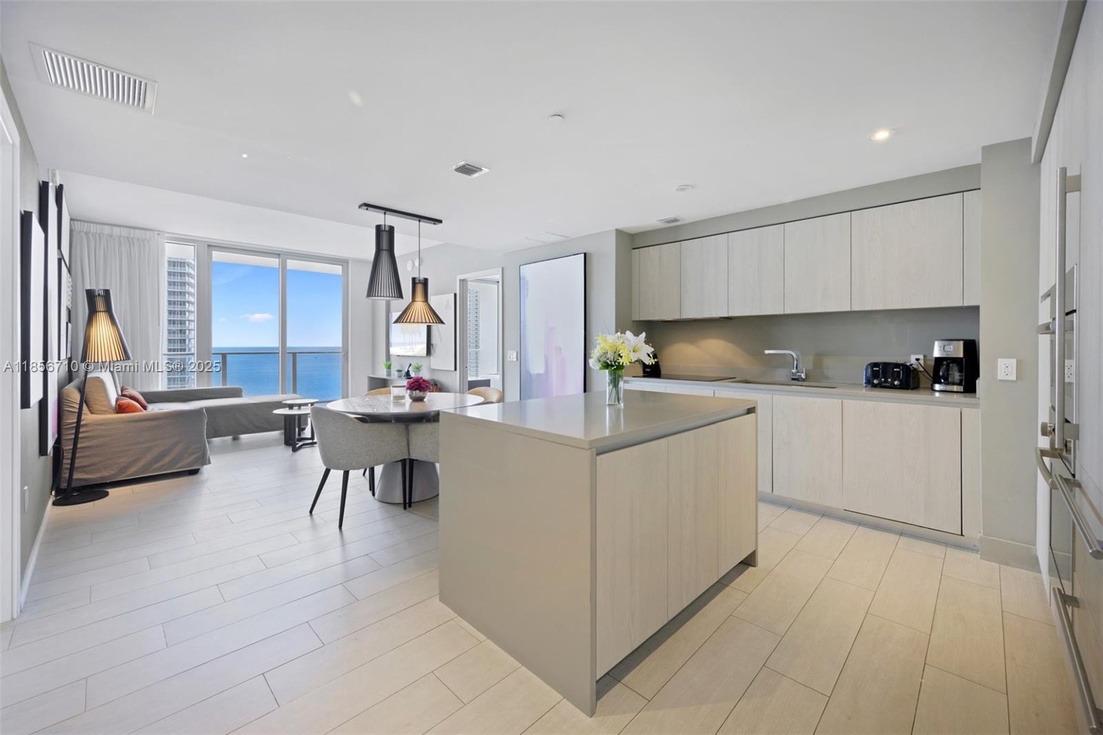 4010 S Ocean Dr T3905