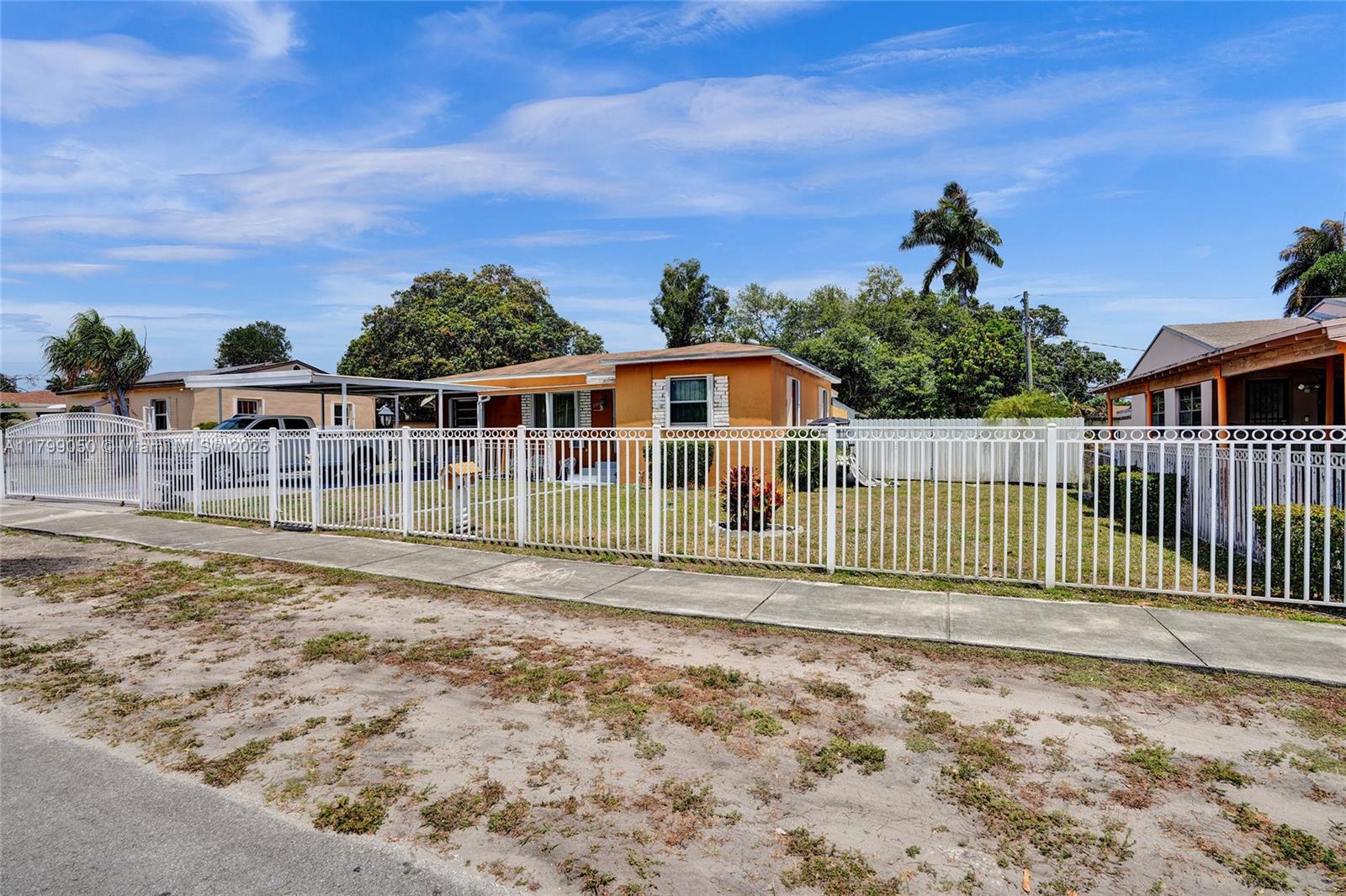 1441 Nw 90th St, Miami, Broward County, Florida - 4 Bedrooms  
2 Bathrooms - 