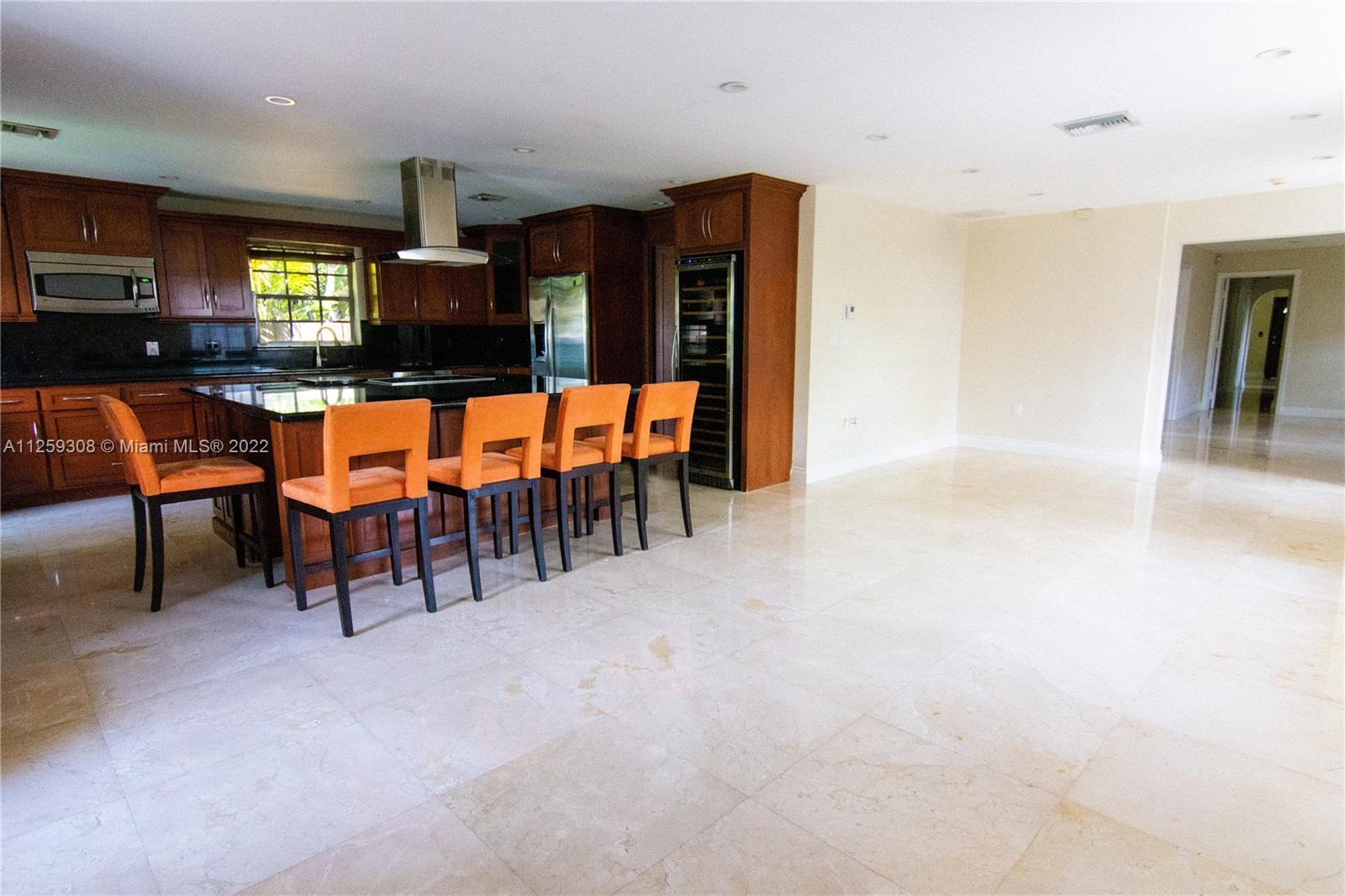 CORAL VILLAS REV - Residential Lease