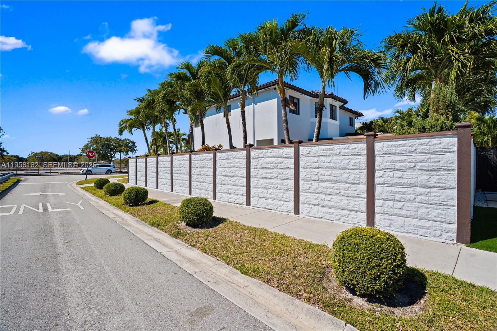 ISABIANCA ESTATES - Residential