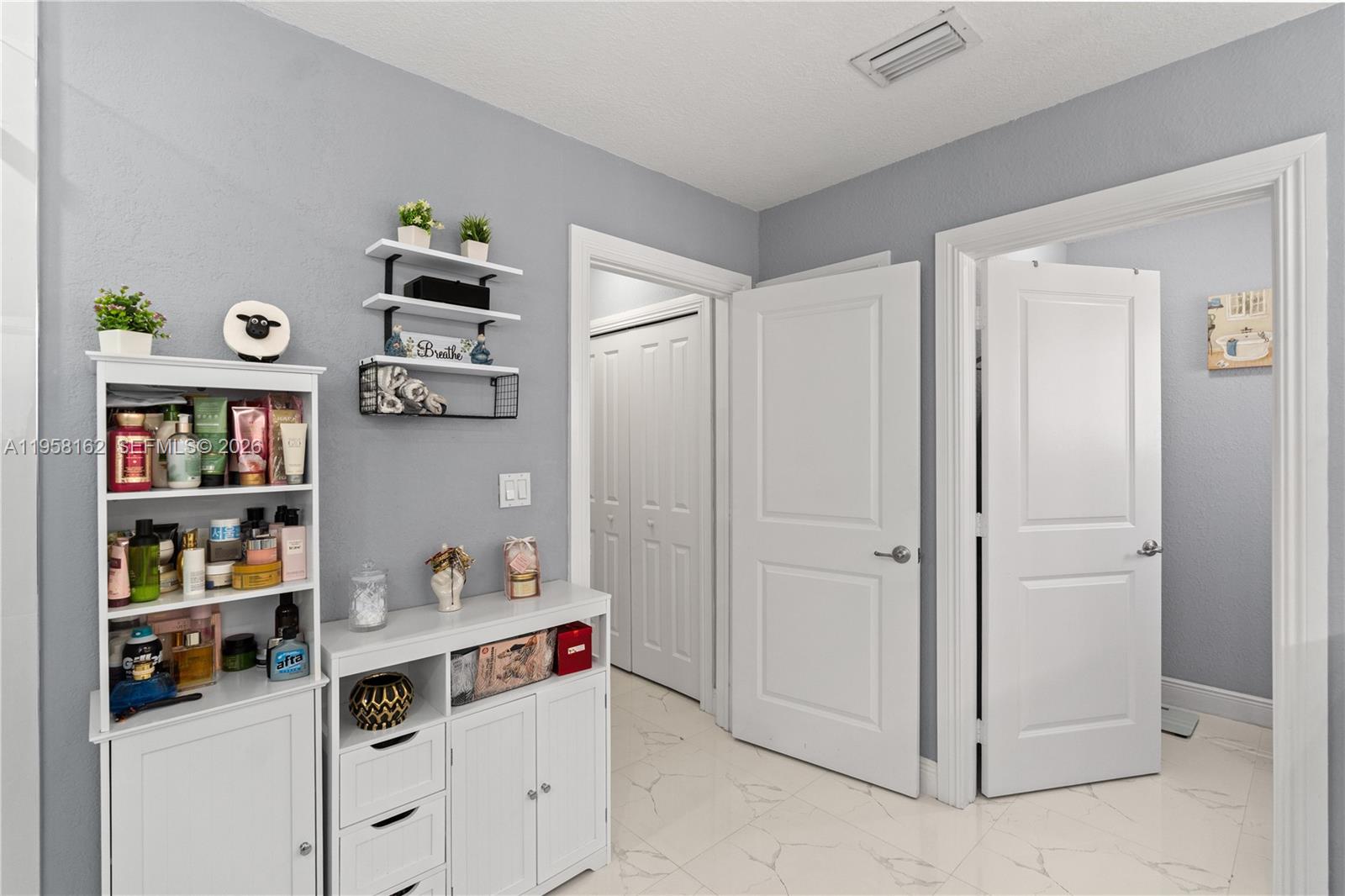 ISABIANCA ESTATES - Residential