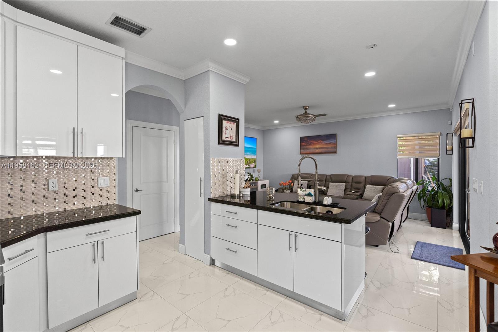 ISABIANCA ESTATES - Residential