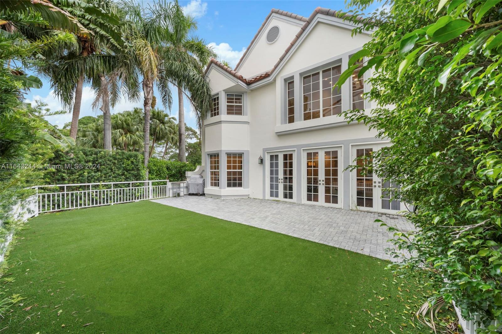 AVENTURA 9TH ADDN - Residential