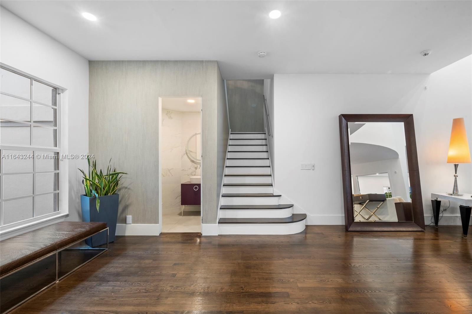 AVENTURA 9TH ADDN - Residential