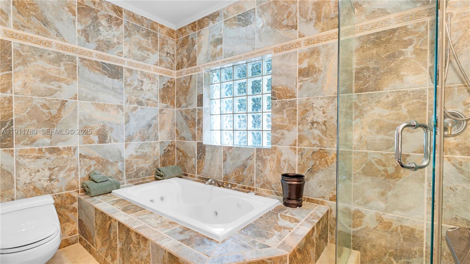 VICTORIA PARK CORR AMEN P - Residential Lease