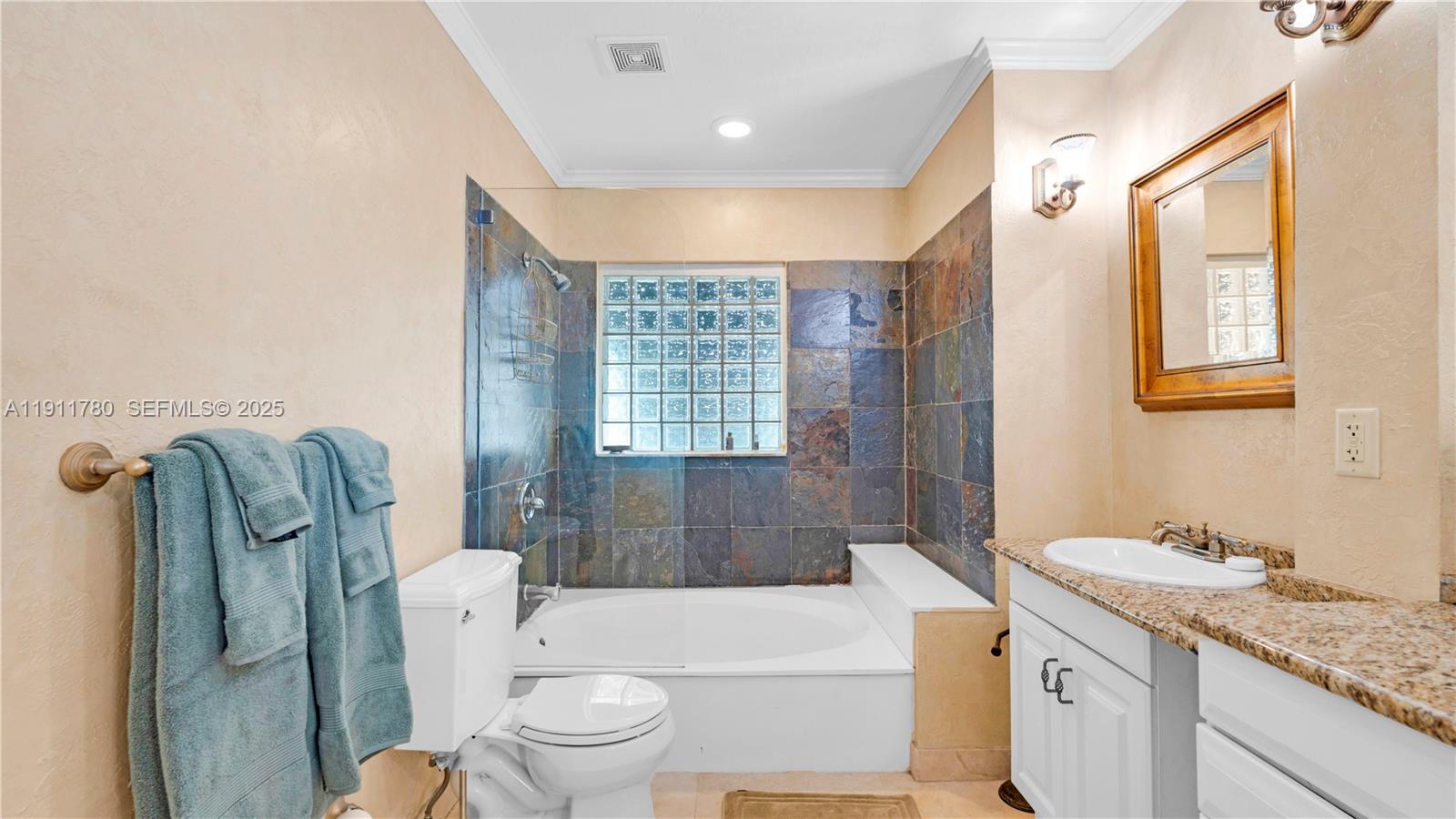 VICTORIA PARK CORR AMEN P - Residential Lease