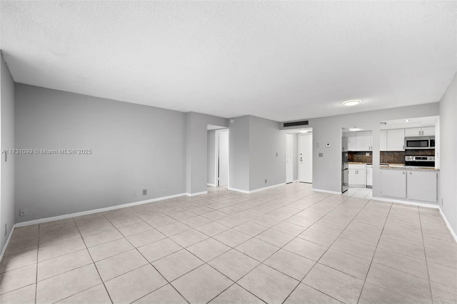 LAKE POINT TOWER CONDOMIN - Residential