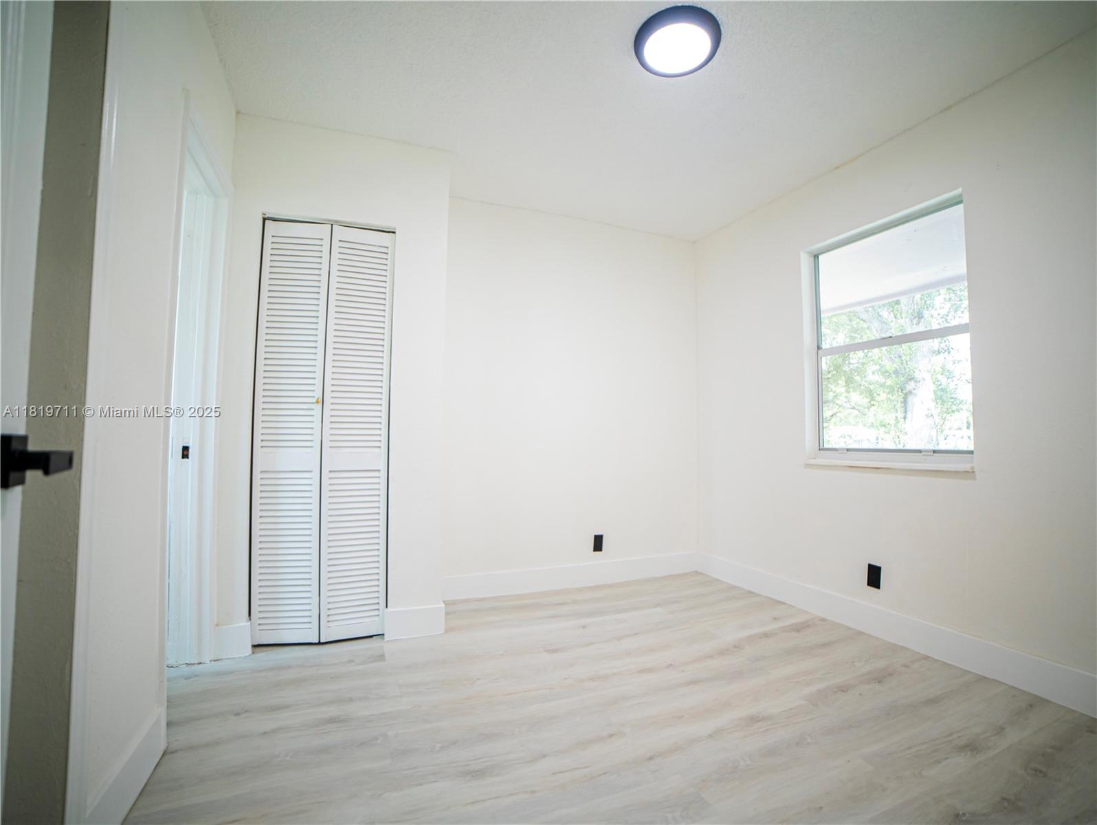 HOLLYWOOD BEACH GARDENS - Residential Income