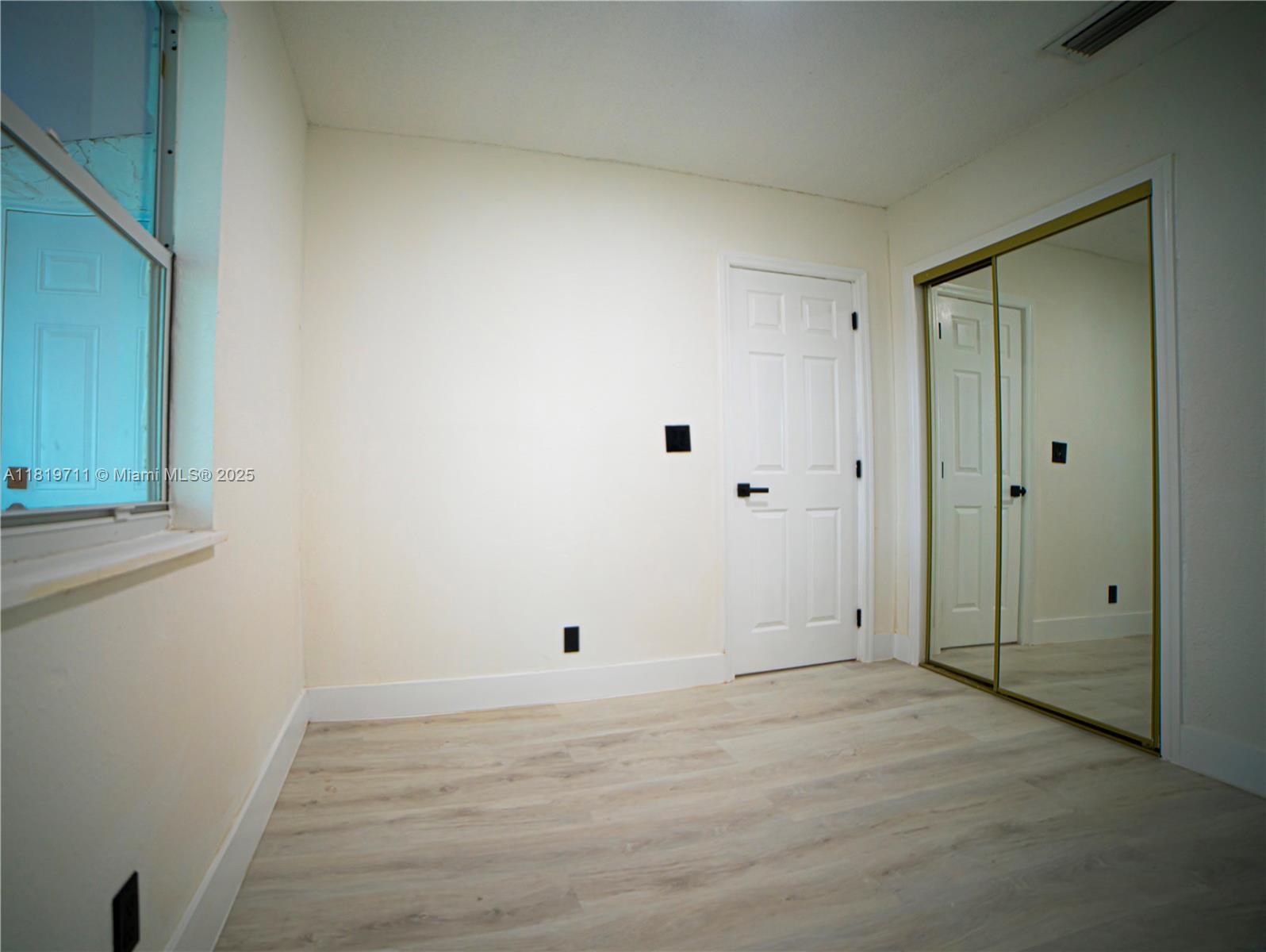 HOLLYWOOD BEACH GARDENS - Residential Income