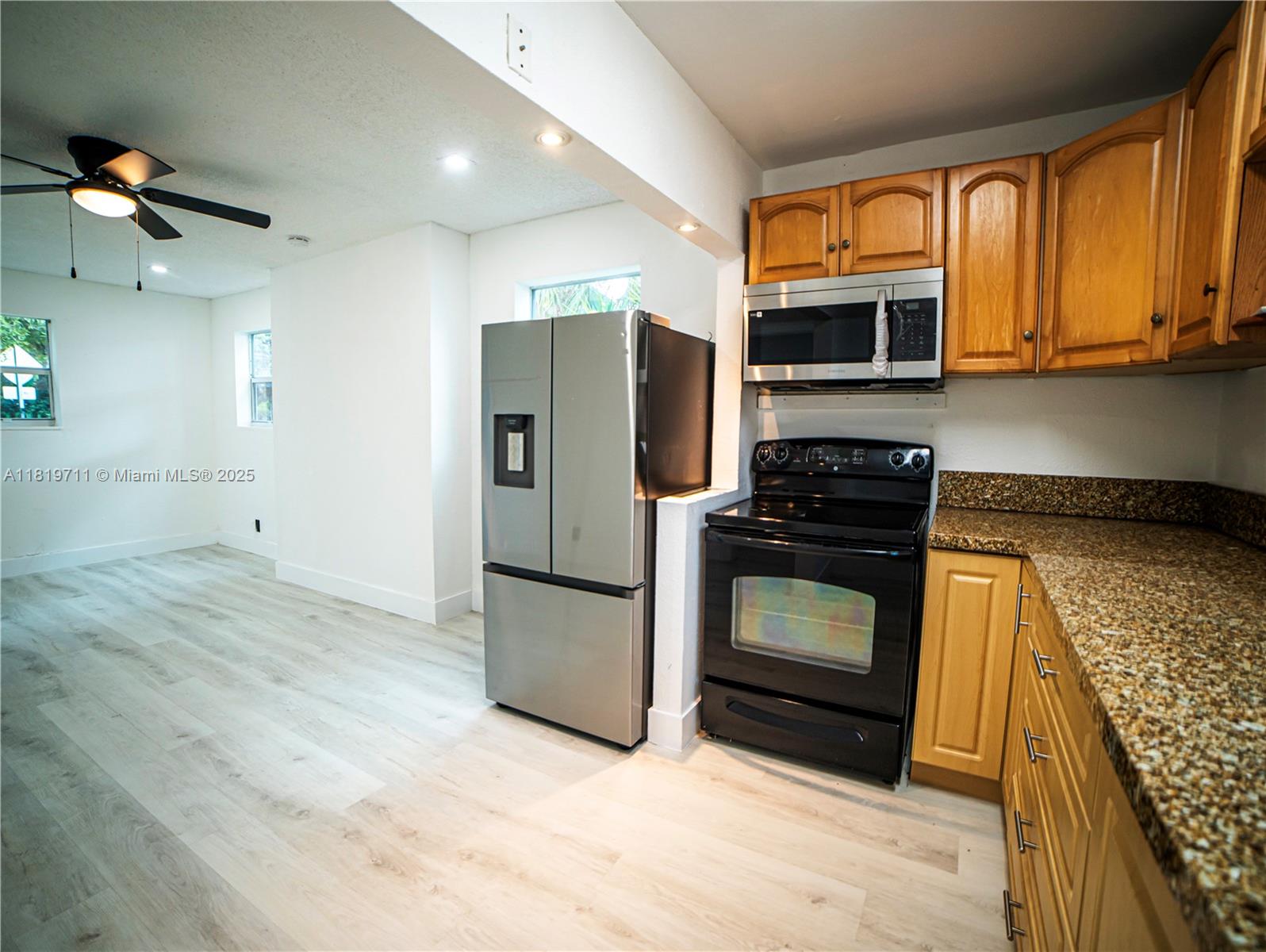 HOLLYWOOD BEACH GARDENS - Residential Income