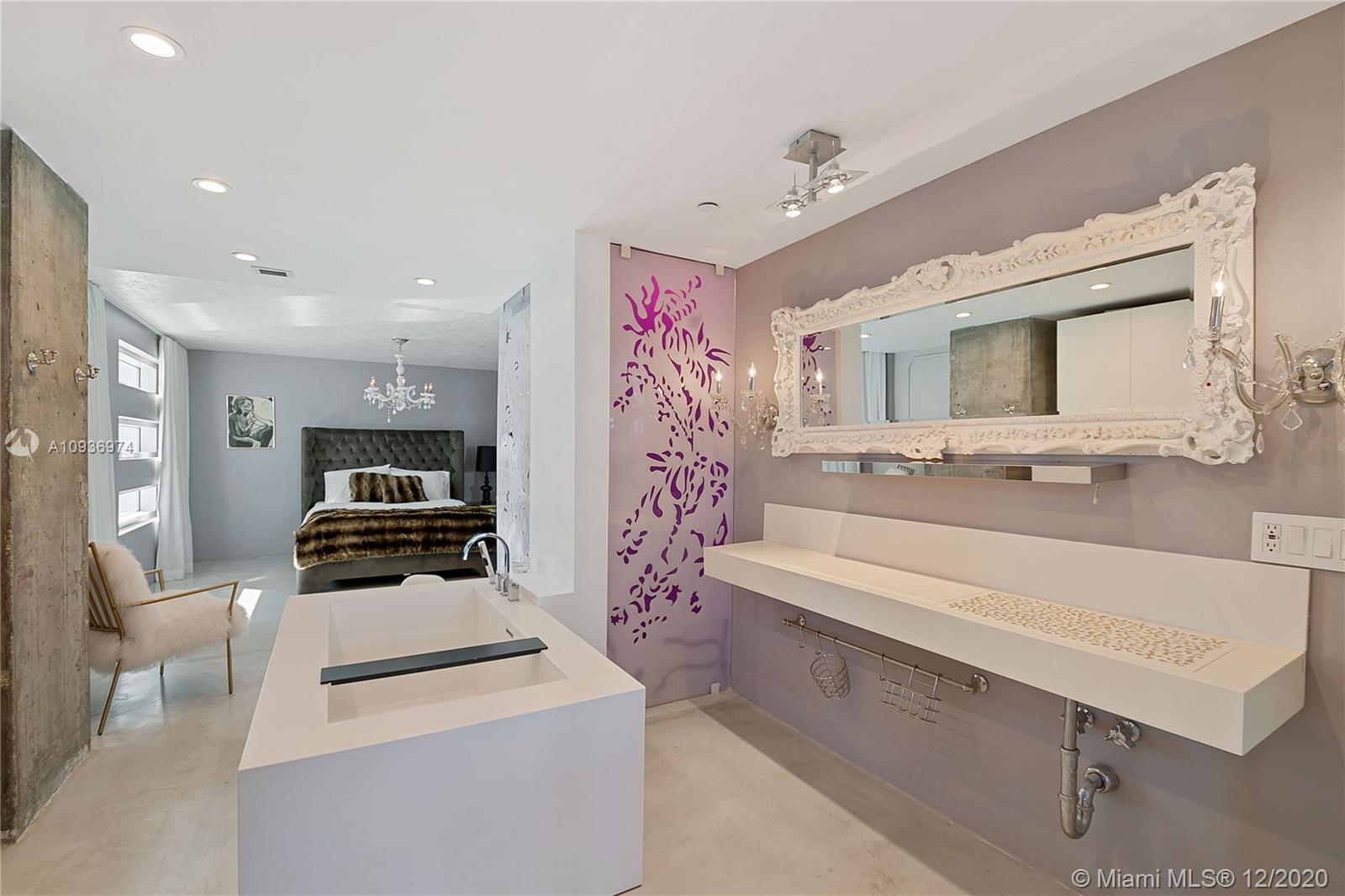 TEN MUSEUM PK RESIDENTIAL - Residential