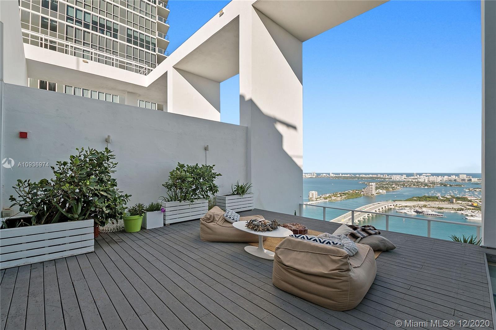 TEN MUSEUM PK RESIDENTIAL - Residential