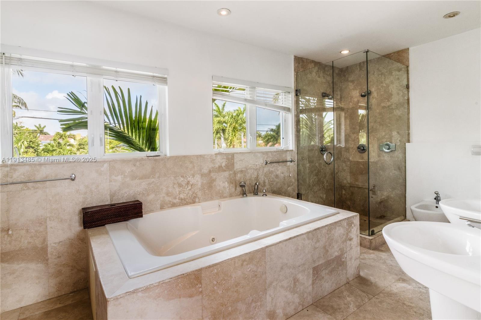 ISLE OF NORMANDY TROUVILL - Residential Lease