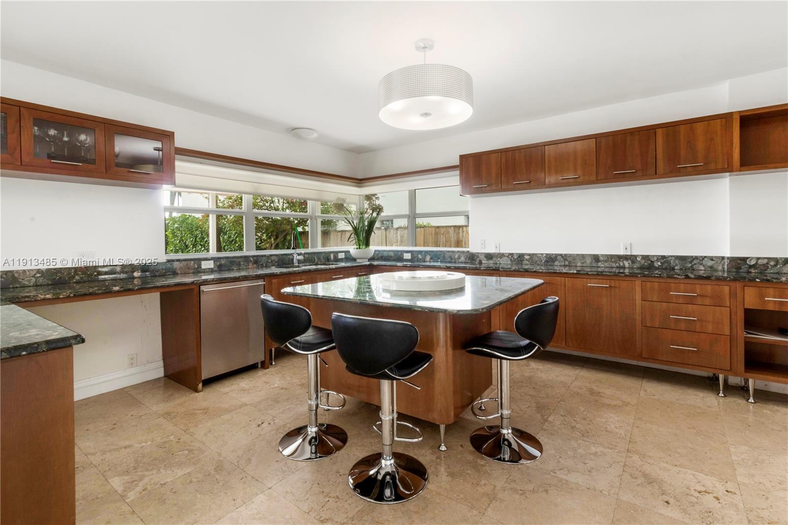 ISLE OF NORMANDY TROUVILL - Residential Lease