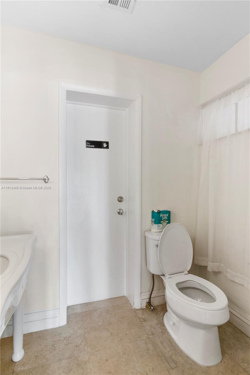 ISLE OF NORMANDY TROUVILL - Residential Lease