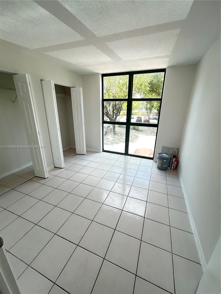 11750 SW 18th St 224-1