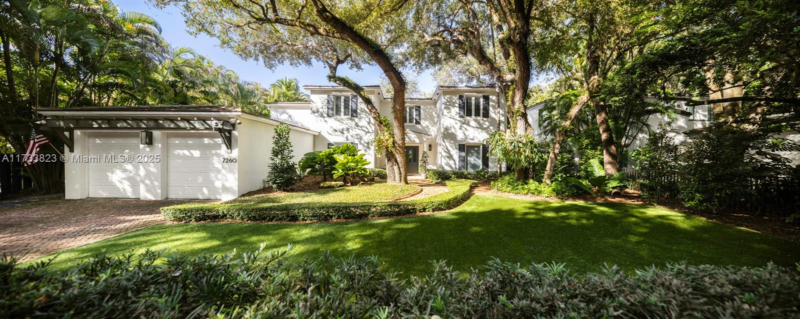 UNIVERSITY PLACE - Residential