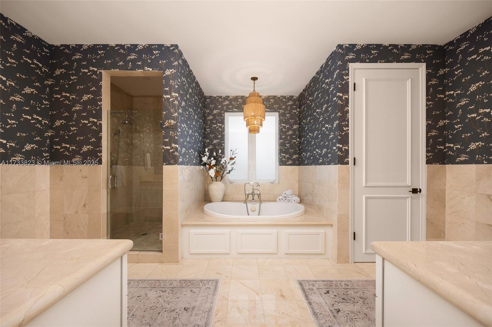 UNIVERSITY PLACE - Residential