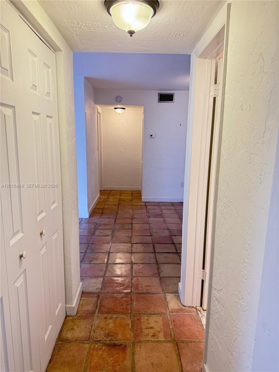 VILLA CAPRI CONDO - Residential Lease