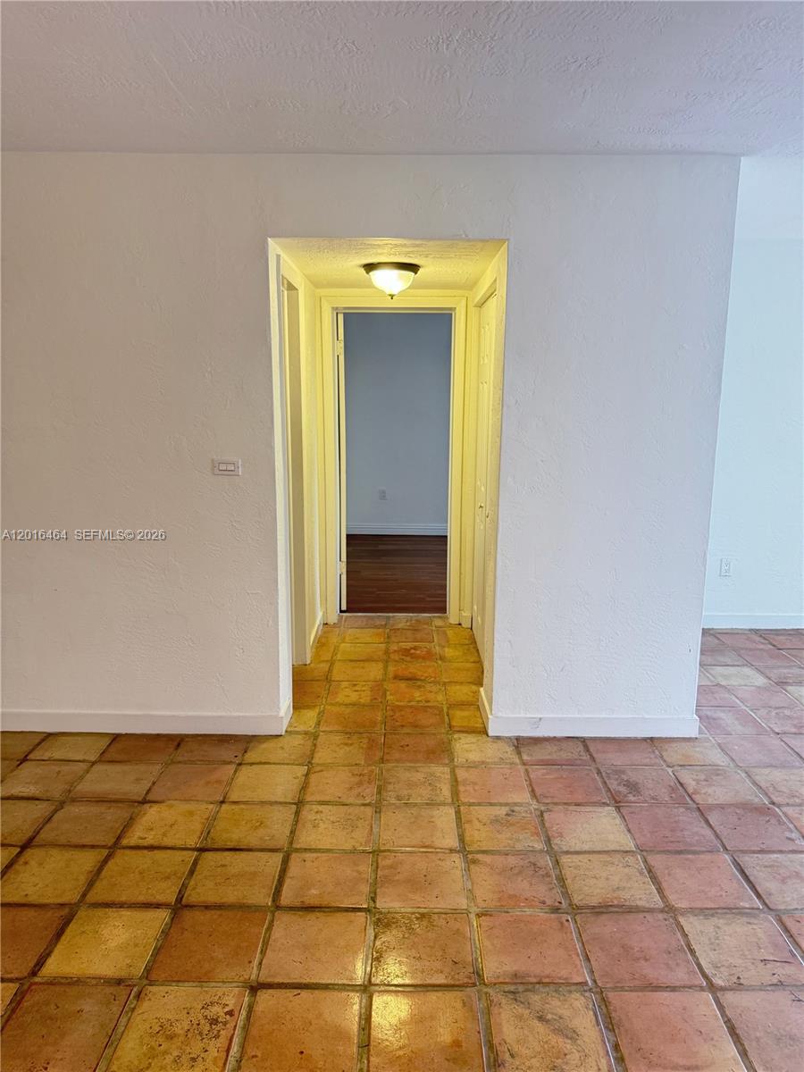 VILLA CAPRI CONDO - Residential Lease