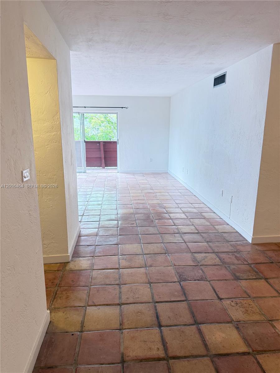 VILLA CAPRI CONDO - Residential Lease