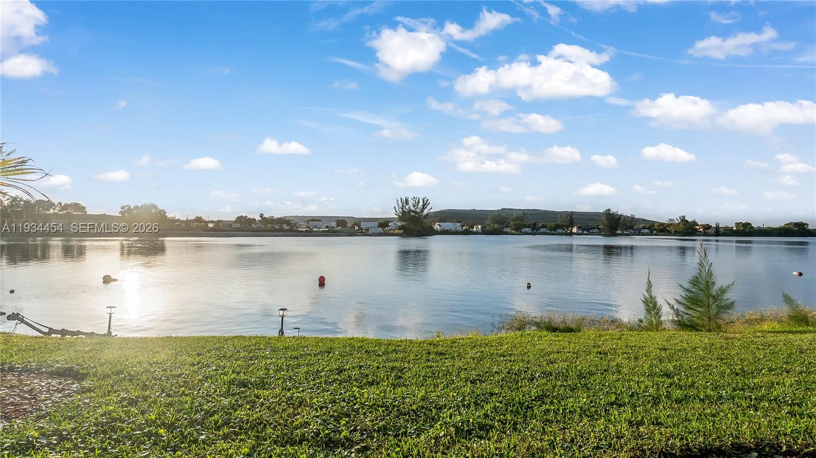 CRYSTAL LAKE 2ND SEC - Residential