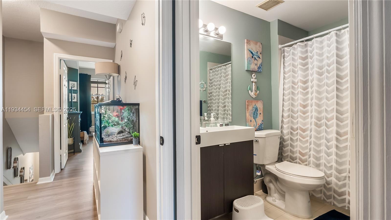 CRYSTAL LAKE 2ND SEC - Residential