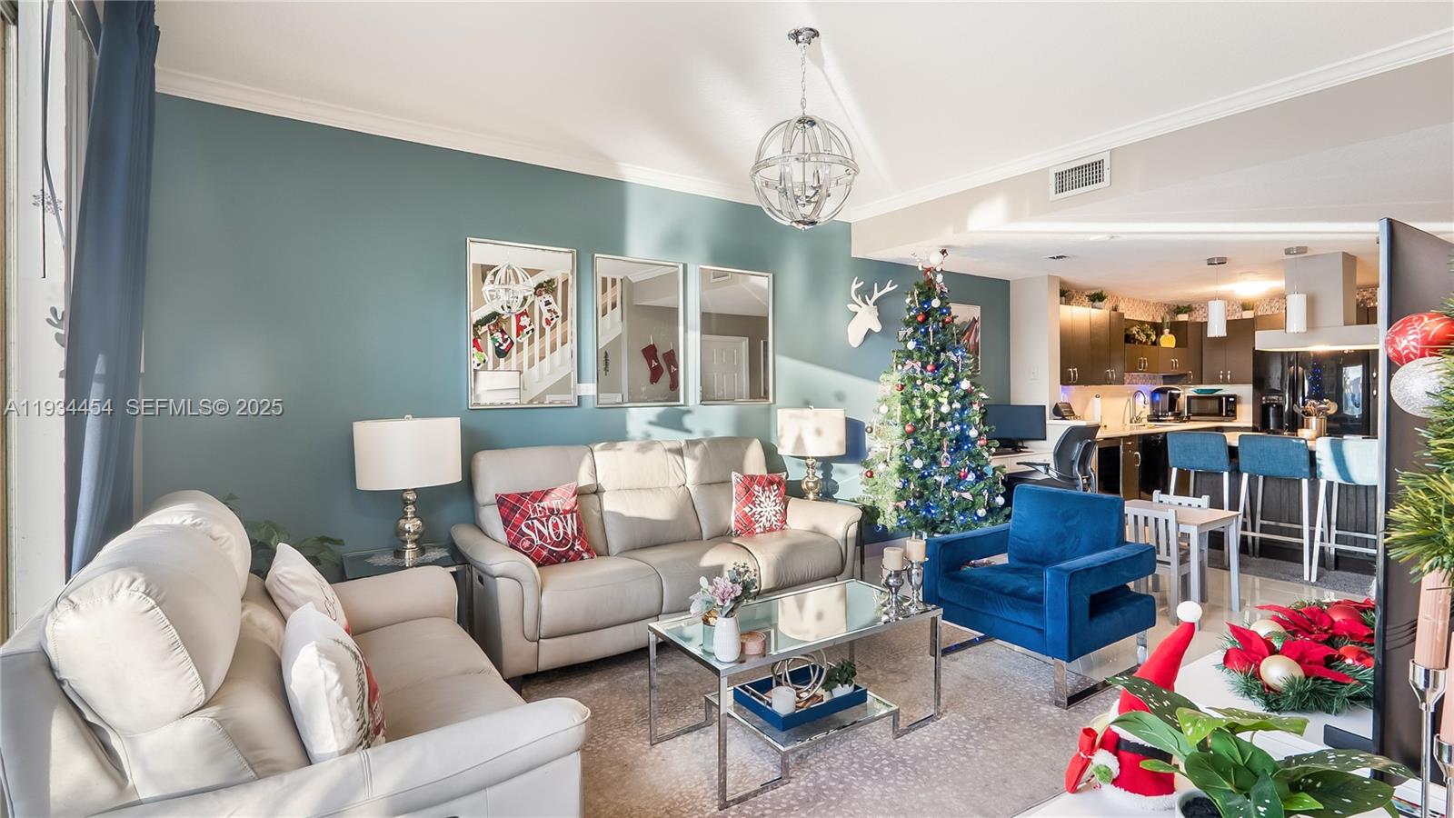 CRYSTAL LAKE 2ND SEC - Residential