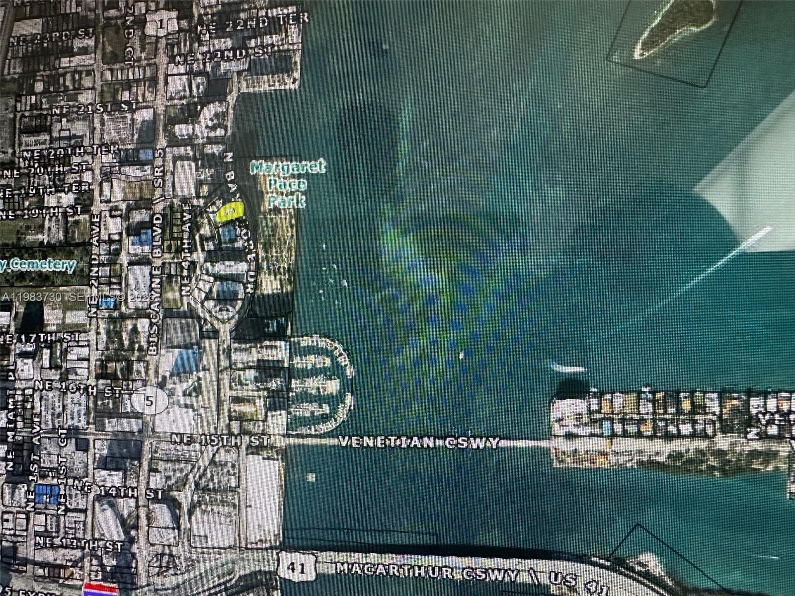 QUANTUM ON THE BAY CONDO - Residential