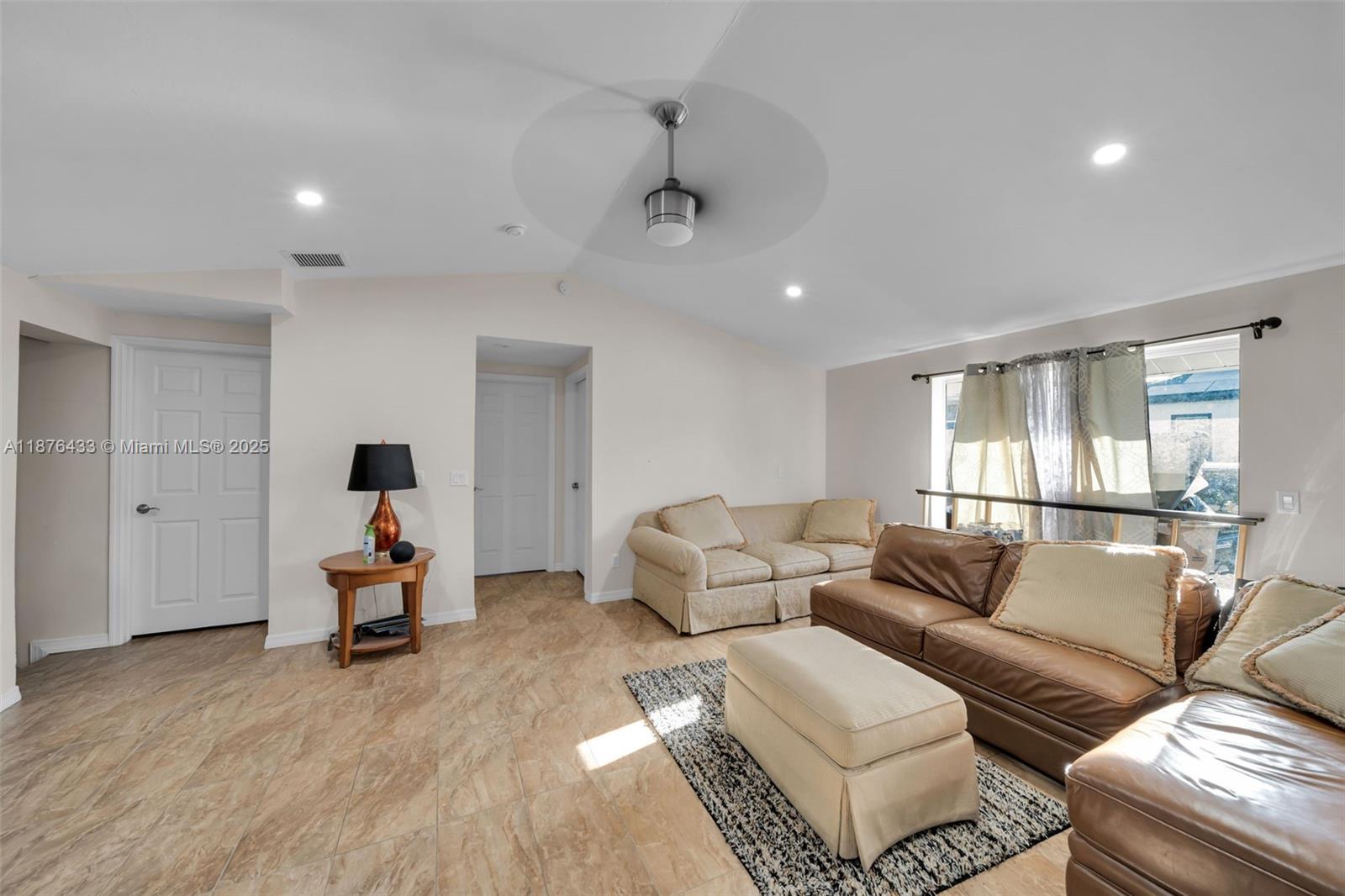 BUCKINGHAM - Residential