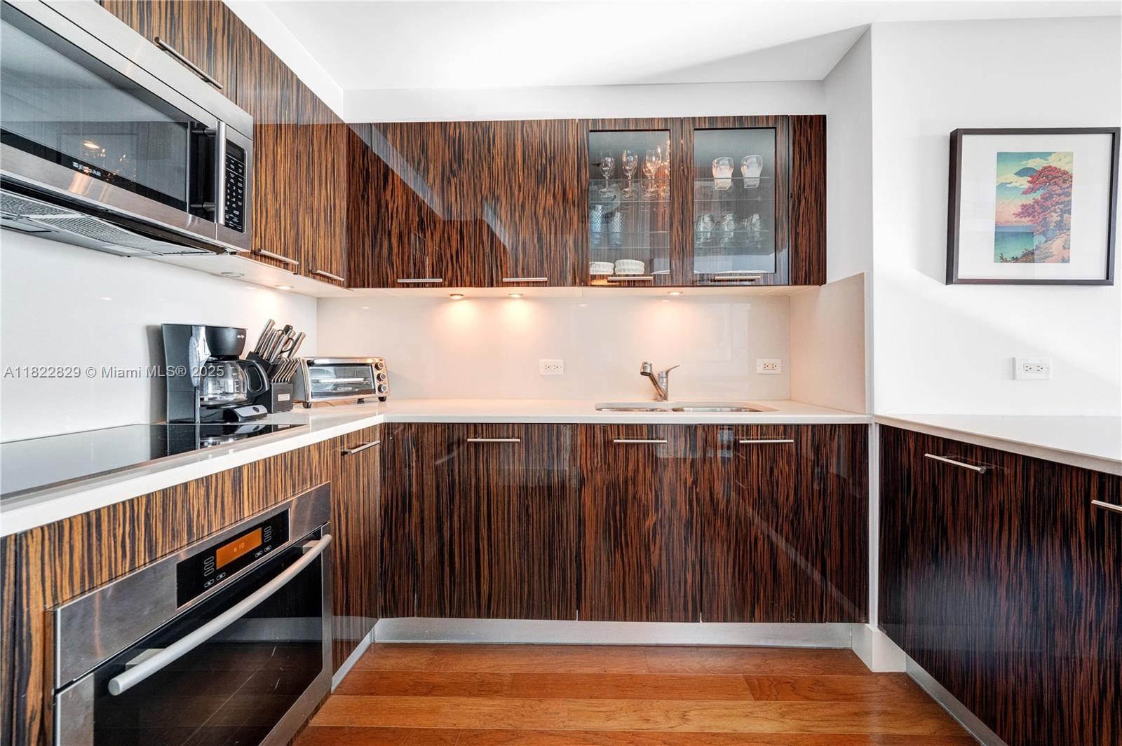 NORTH CARILLON BEACH COND - Residential Lease