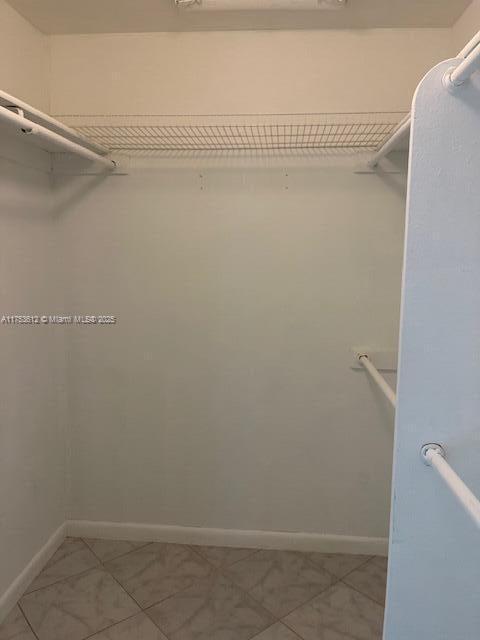 KINGS POINT CAPRI CONDOS - Residential Lease