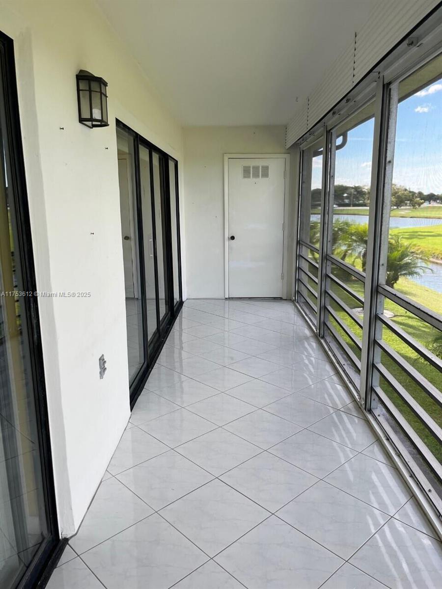 KINGS POINT CAPRI CONDOS - Residential Lease