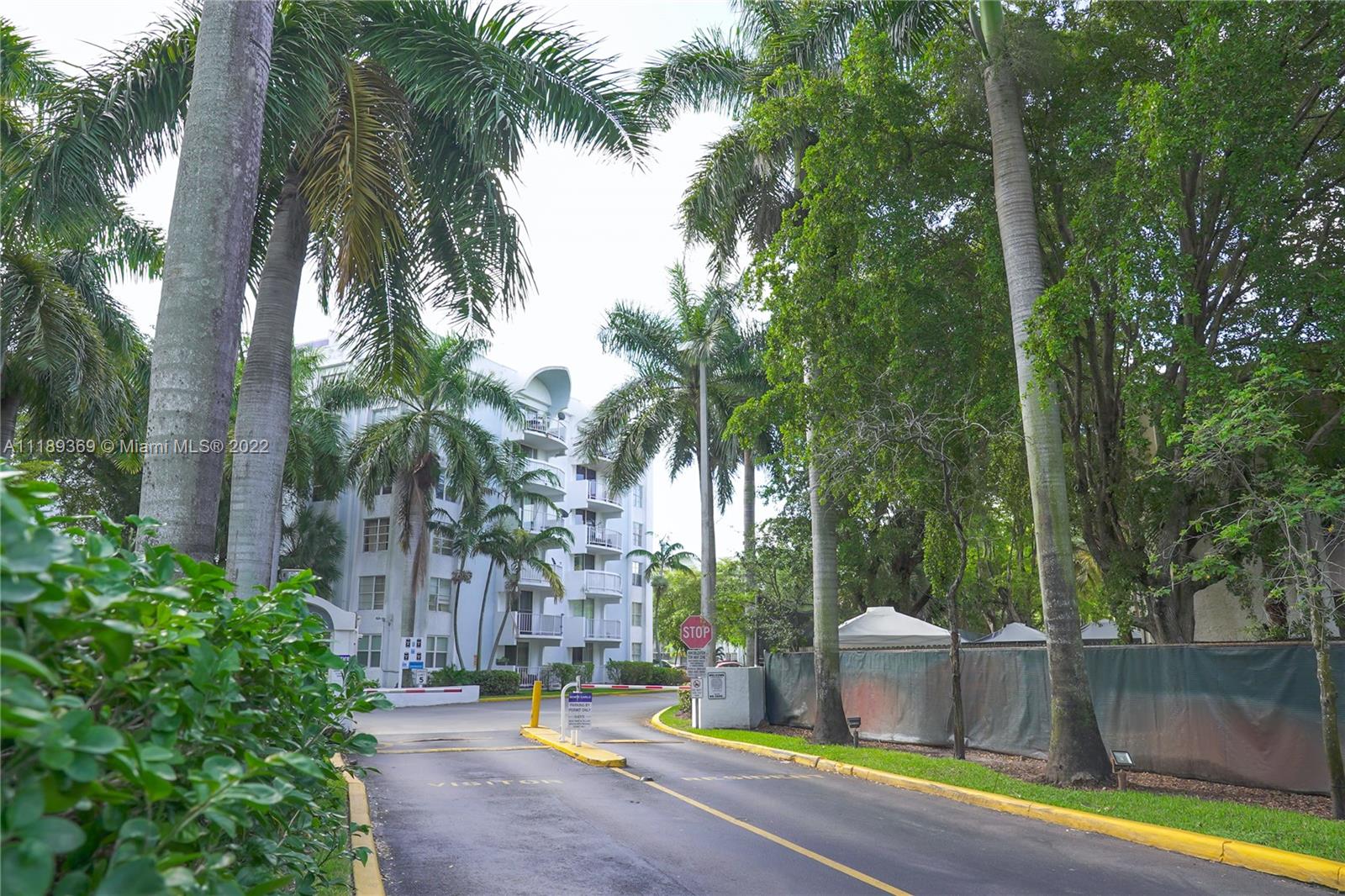 MONTECARLO CONDO - Residential Lease