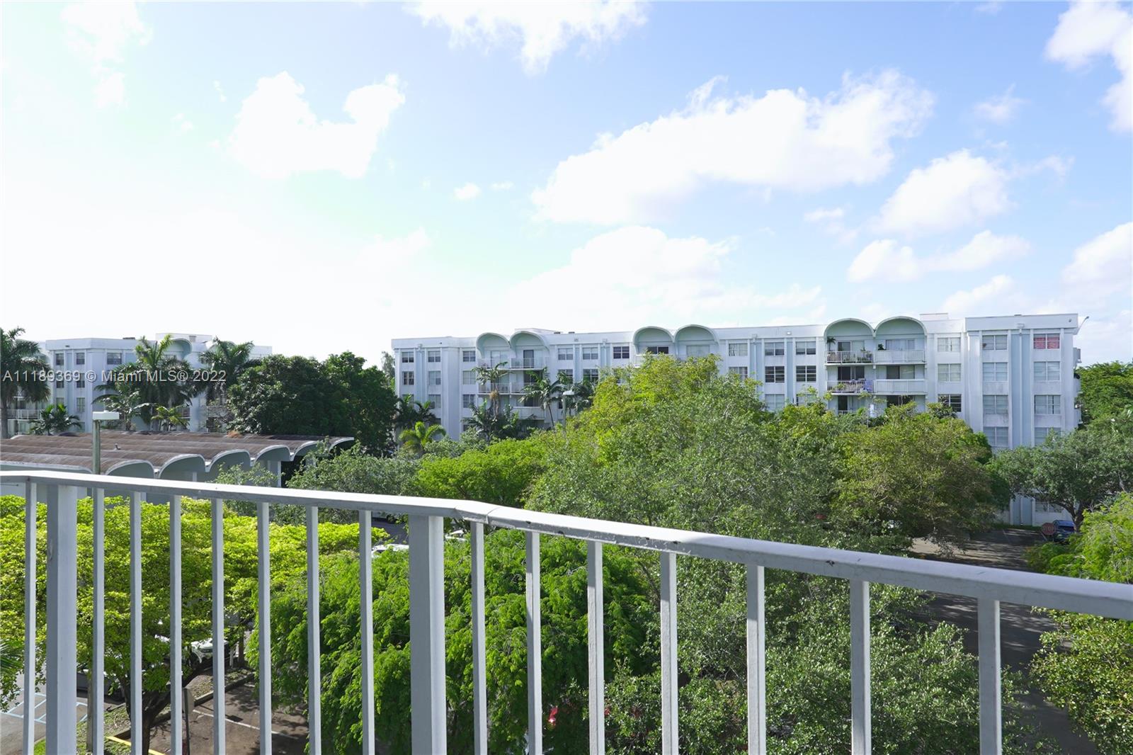 MONTECARLO CONDO - Residential Lease