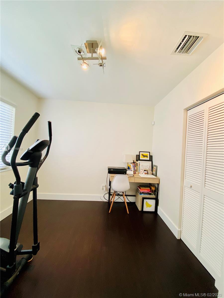 CORAL WAY VILLAGE SEC A P - Residential