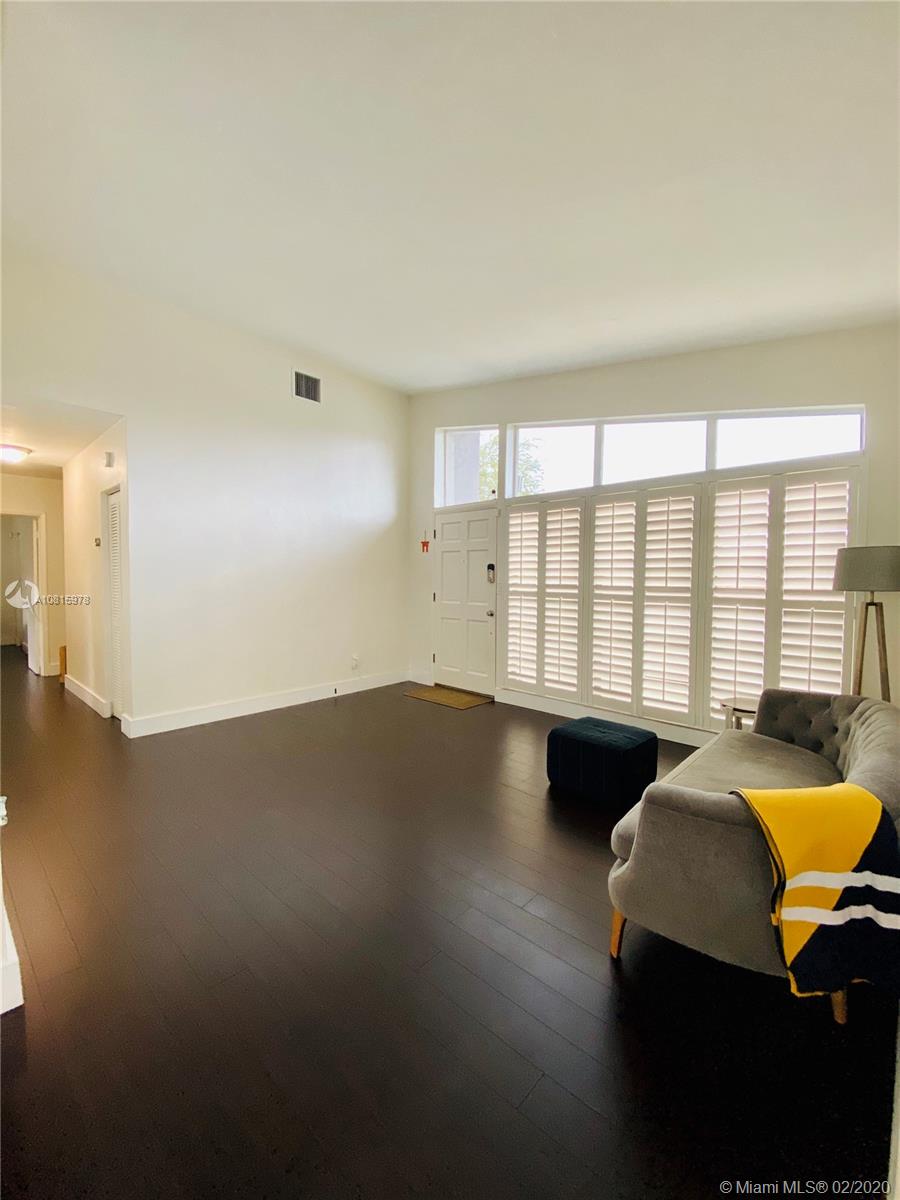 CORAL WAY VILLAGE SEC A P - Residential