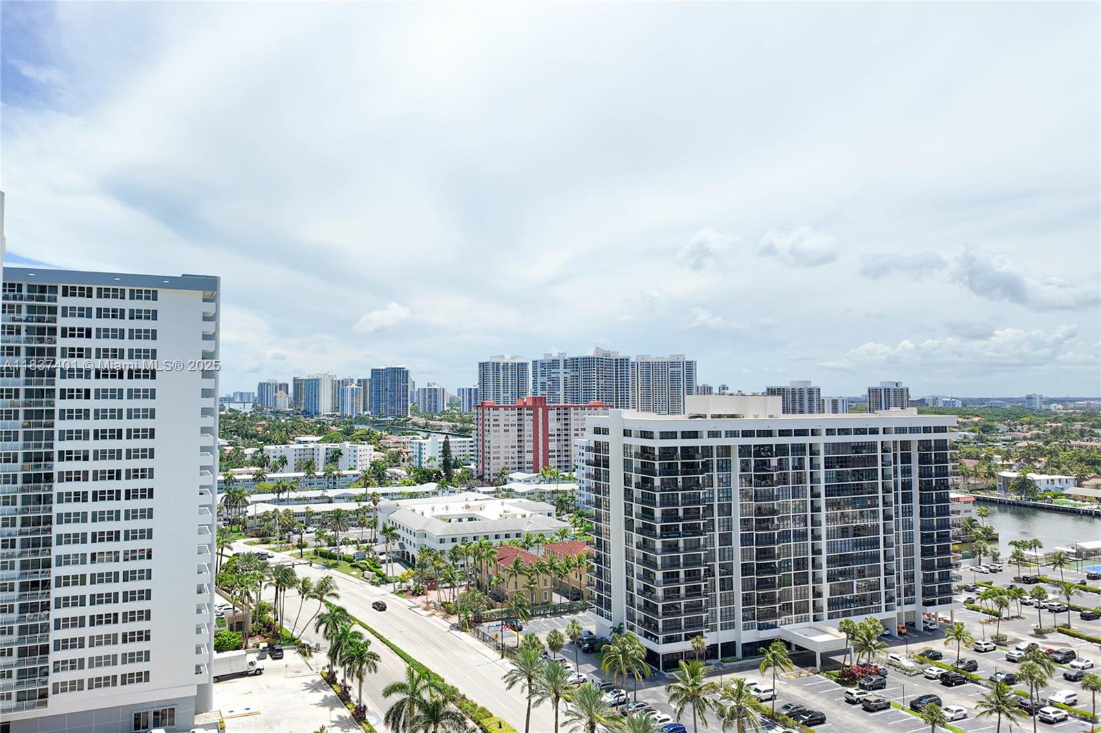 HEMISPHERES CONDO - Residential Lease