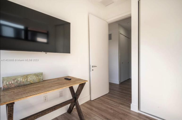 CARVER RANCHES - Residential Lease
